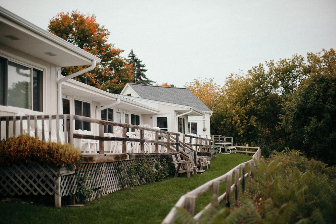 Seagull Bay Motel Bayfield Esterno foto